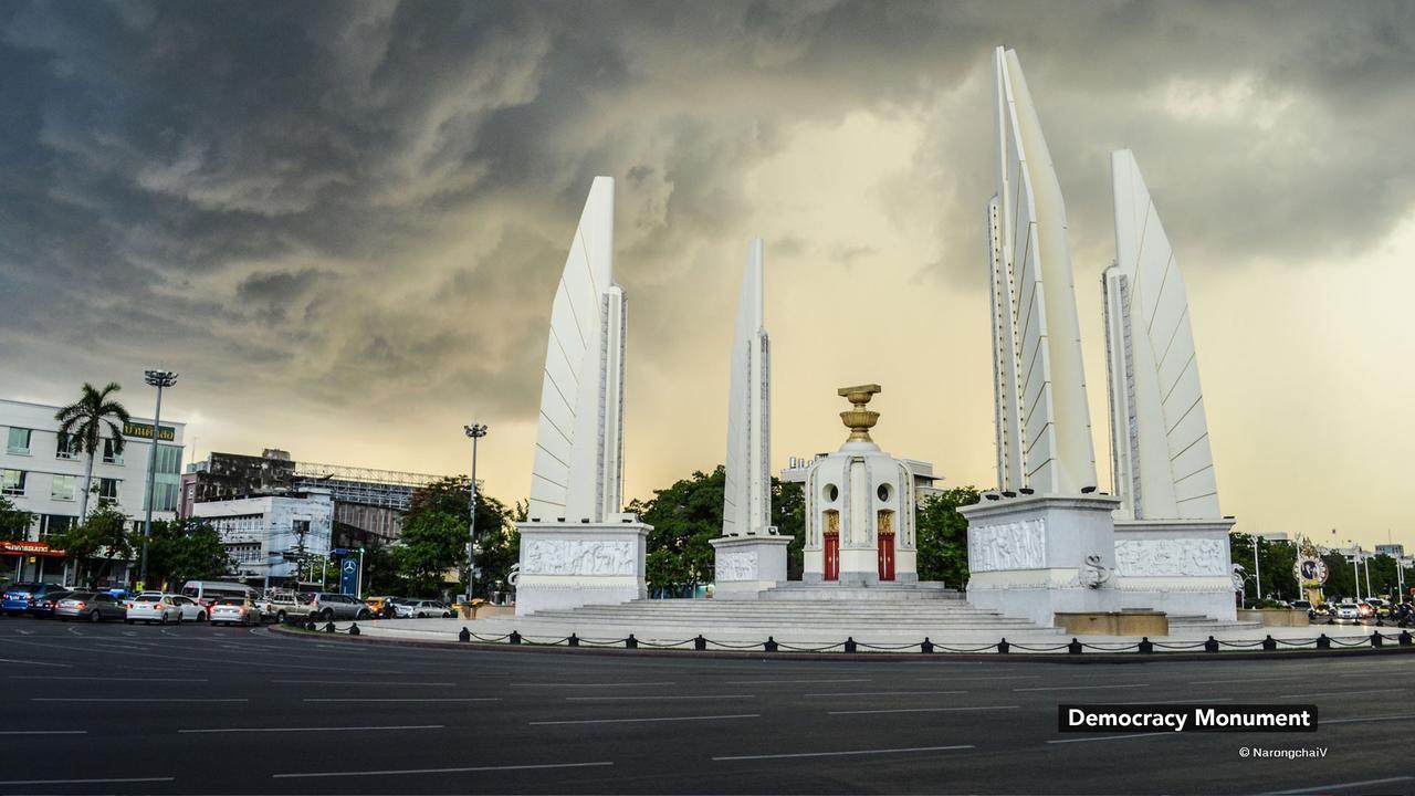Zen Rooms Damrongrak Road Bangkok Exterior photo